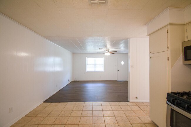 Foto del edificio - 203 Schuerenberg St