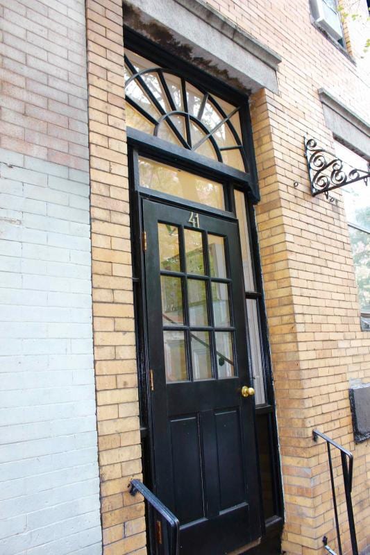 Building Photo - 41 Anderson St