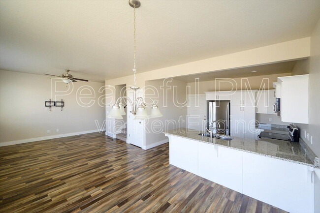 Foto del edificio - 8078 N Clydesdale Dr