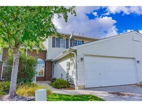 1118 Larkspur Ln
