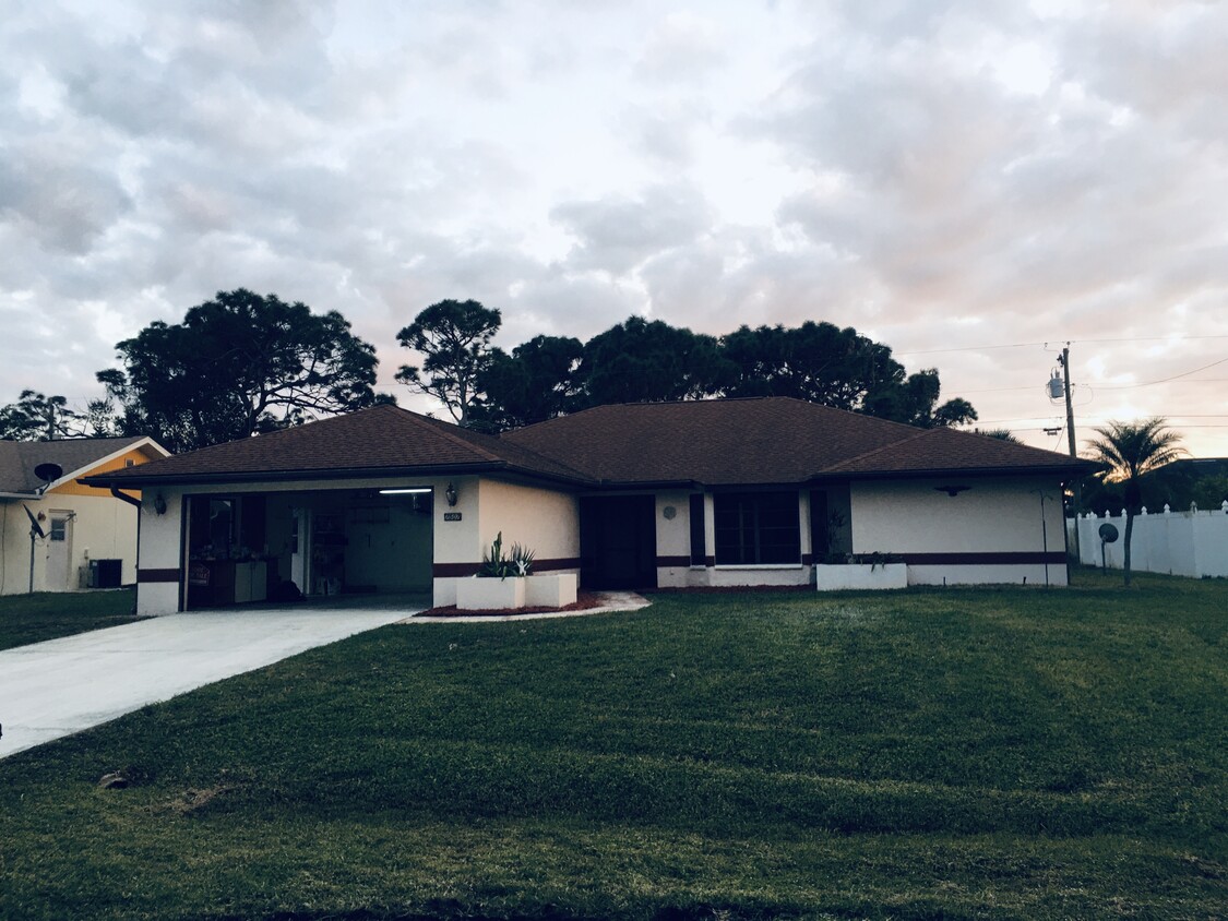 Primary Photo - 7507 Ebro Rd