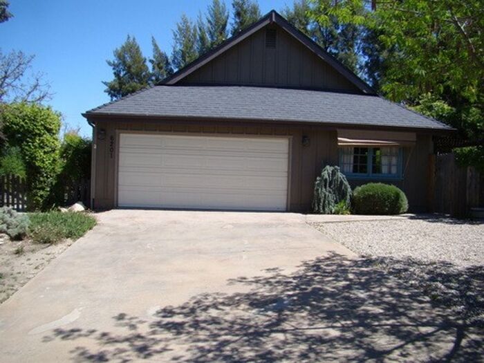 Primary Photo - 6201 Monterey Ct