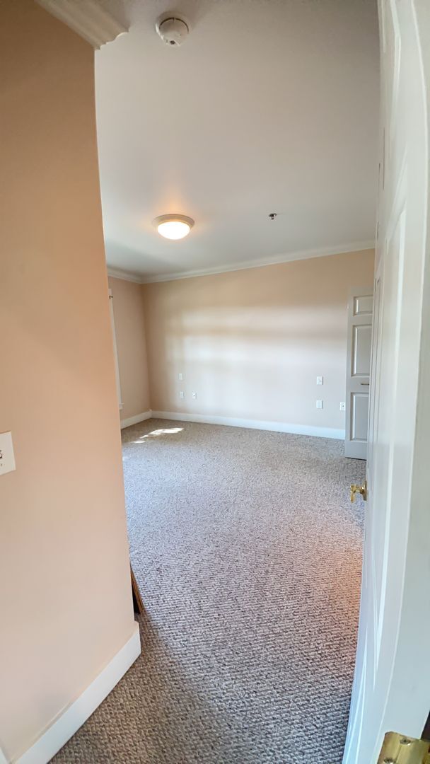 Foto del edificio - Two Bedroom Condo in the Exclusive Mountai...