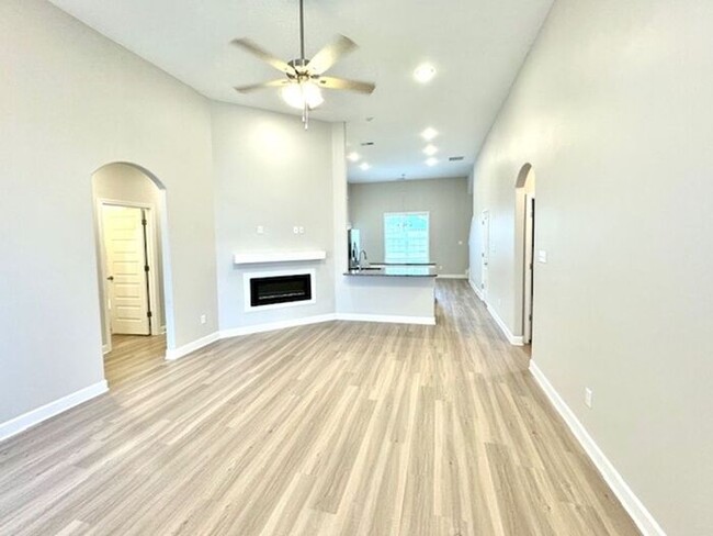 Building Photo - Now Leasing in Millington @ Winstone. Esta...