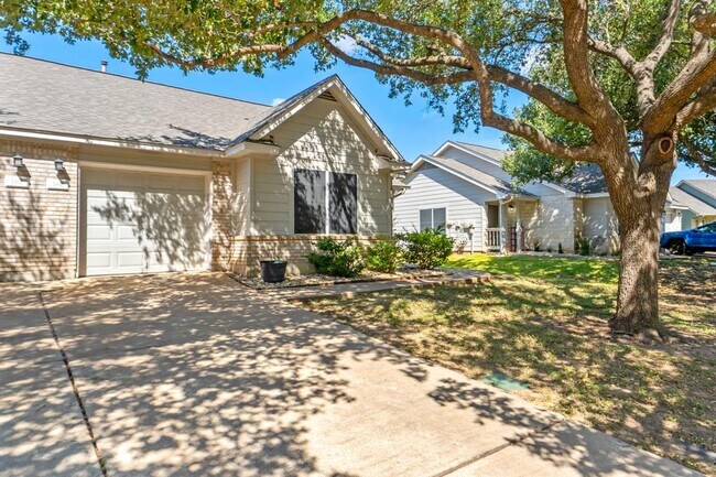 Foto del edificio - 160 Prairie Springs Loop