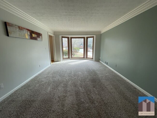 Foto del edificio - 5525 Wedgewood Ct SW