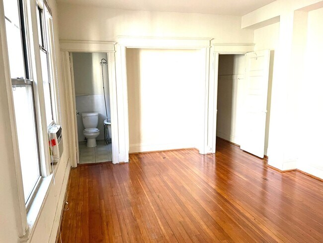 Foto del edificio - 1715 P St NW