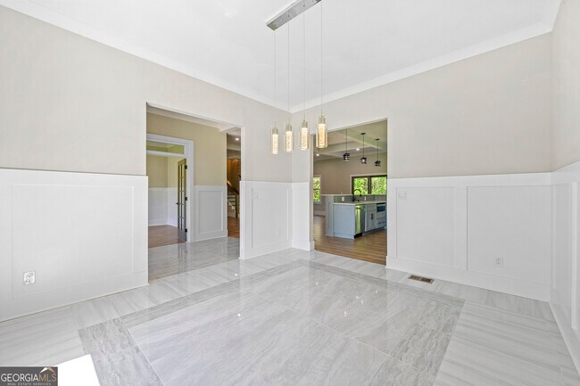 Foto del edificio - 1705 Littlebrook Ct