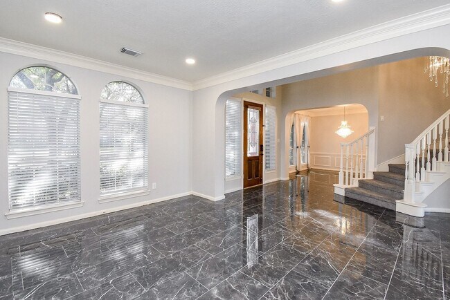 Foto del edificio - 2810 Grassy Knoll Ct