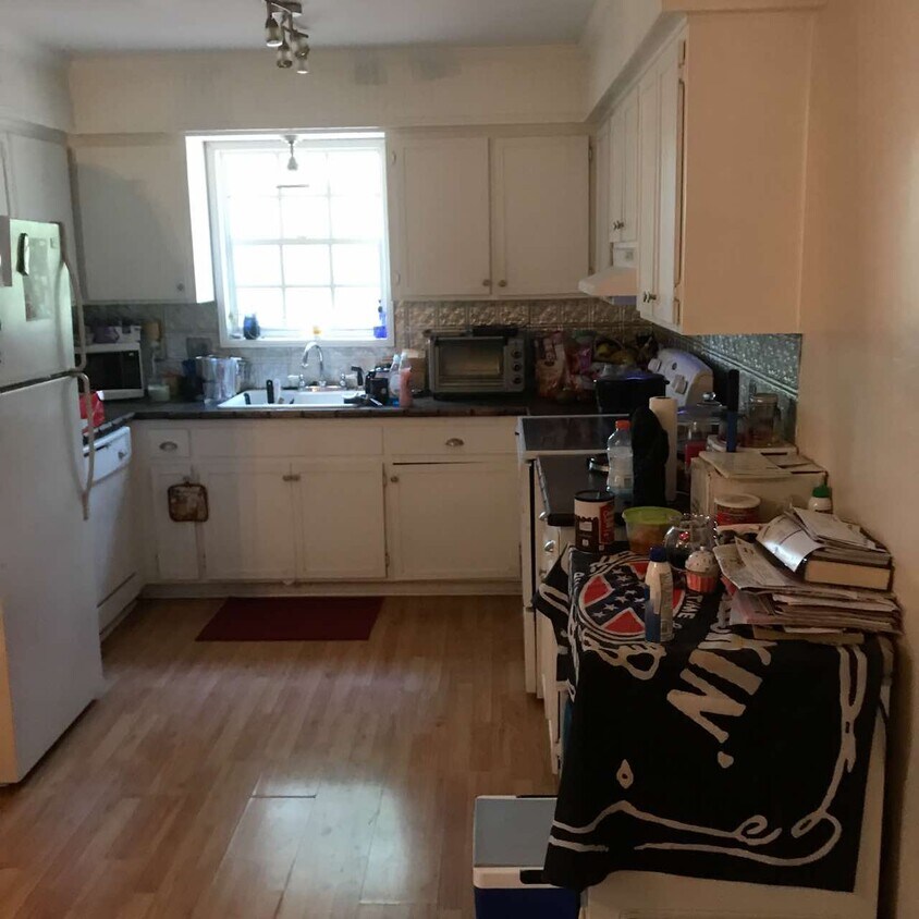 106 JerBeLou Blvd, Panacea, FL 32346 House for Rent in Panacea, FL