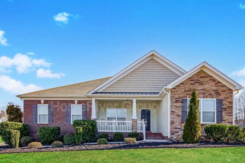 365 High Knoll Dr, Walkertown, NC 27051 House for Rent in Walkertown