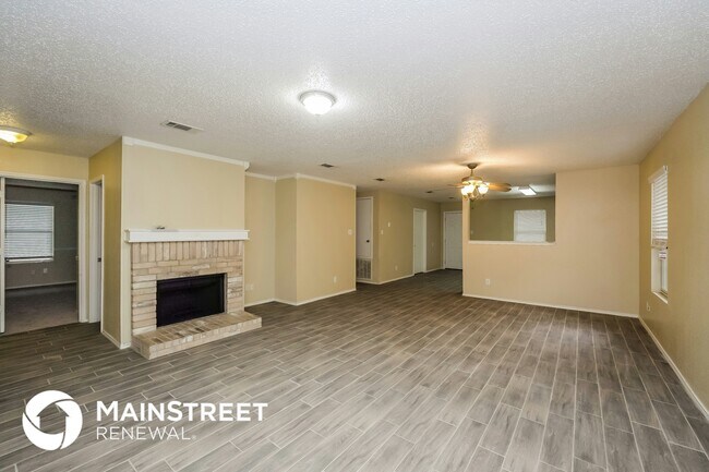 Foto del edificio - 5712 Ainsdale Dr