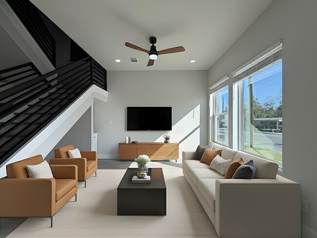 Escenificado virtualmente - 343 Porter St