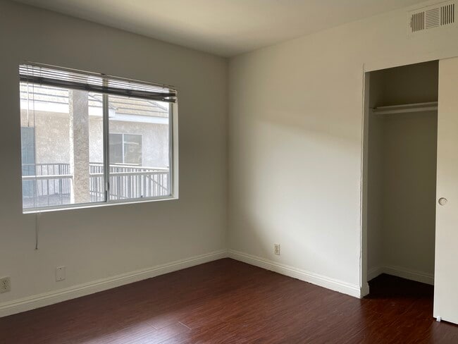 Br 1 - 207 N Stoneman Ave