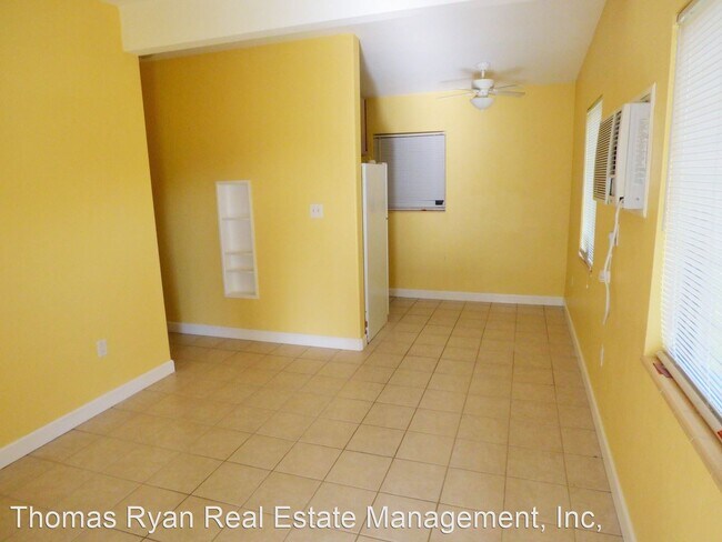 1 br, 1 bath House - 21059 Gephart Ave photo'