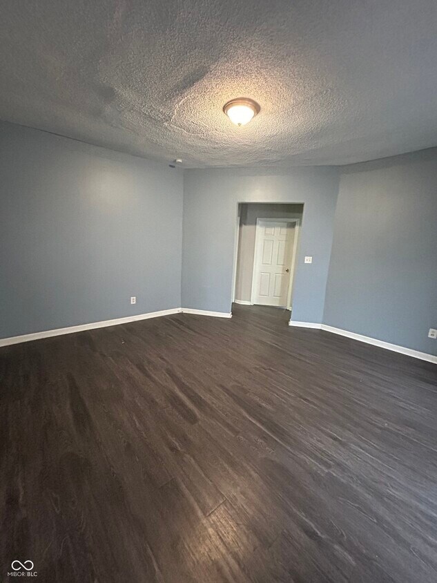 Foto principal - 14 N Euclid Ave