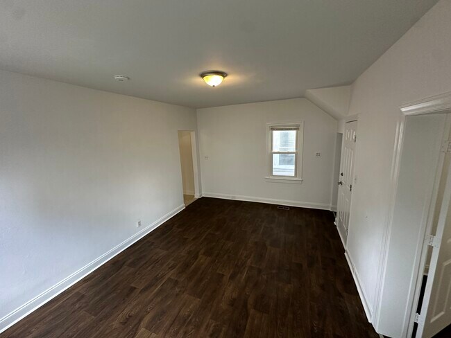 Building Photo - 2405 Lafayette Blvd