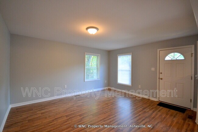 Foto del edificio - 43 Boyd Ave
