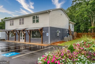 Building Photo - 224 Alcovy St