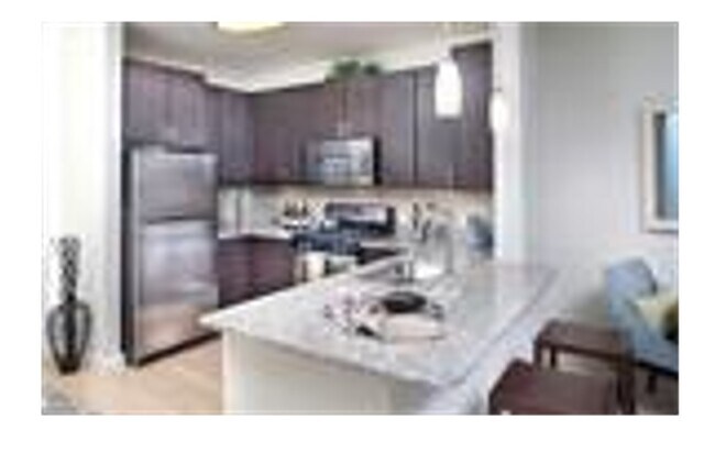 Foto del edificio - 335 Great River Rd