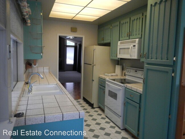 Building Photo - 3 br, 2 bath House - 1683 Zinnia Lane