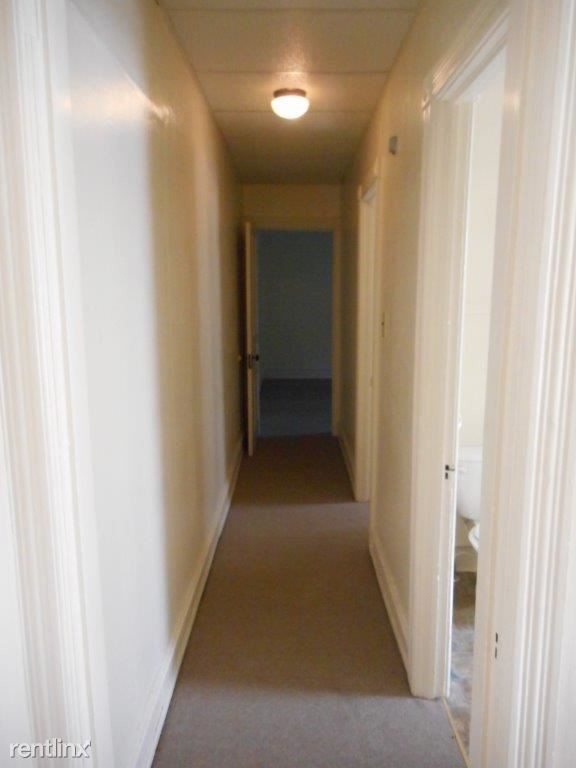 Foto del edificio - 829 Louisa St