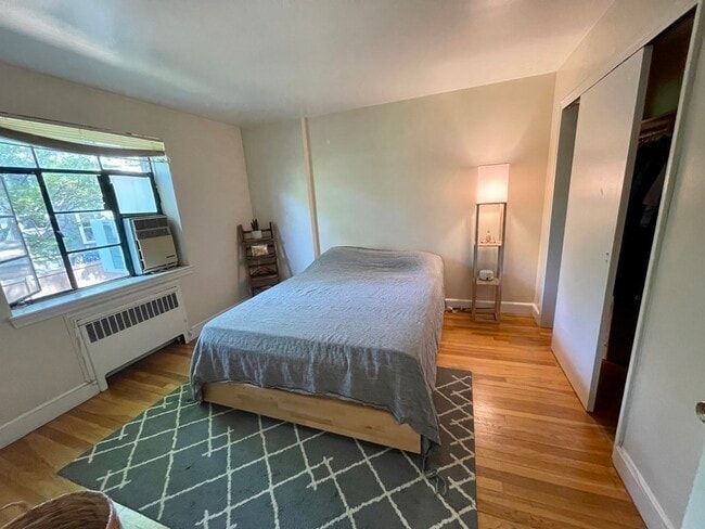 Foto del edificio - 110 Evans Rd