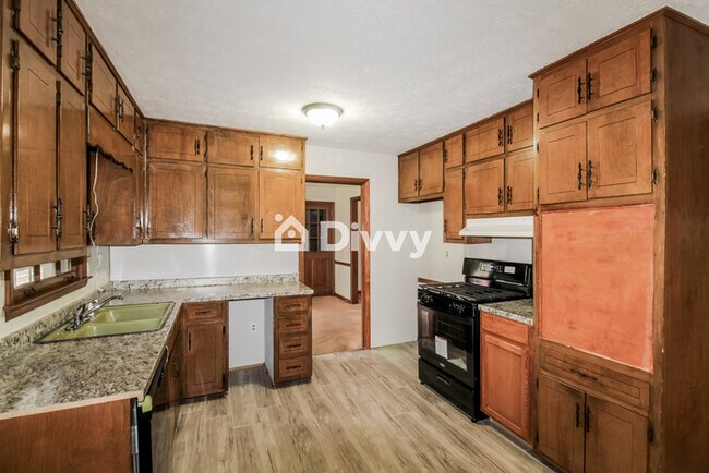 Foto del edificio - 1624 Stephenson Rd