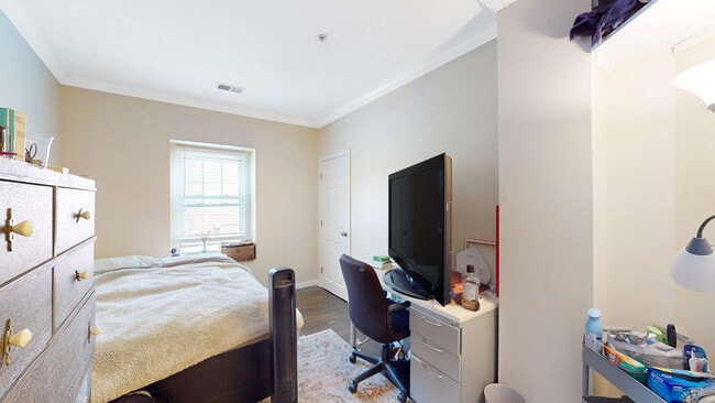 Photo - 712 Shawmut Ave Apartment