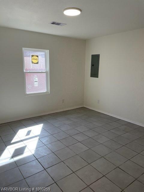 Building Photo - 605 9th St