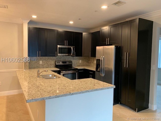 Building Photo - 4400 SW 160th Ave