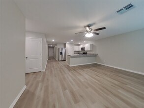 Building Photo - 10050 Cerritos dr