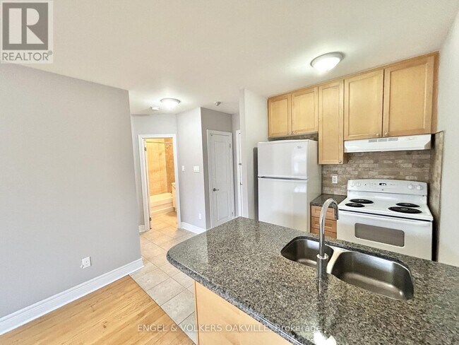 Photo du bâtiment - 11 Thirty Third St