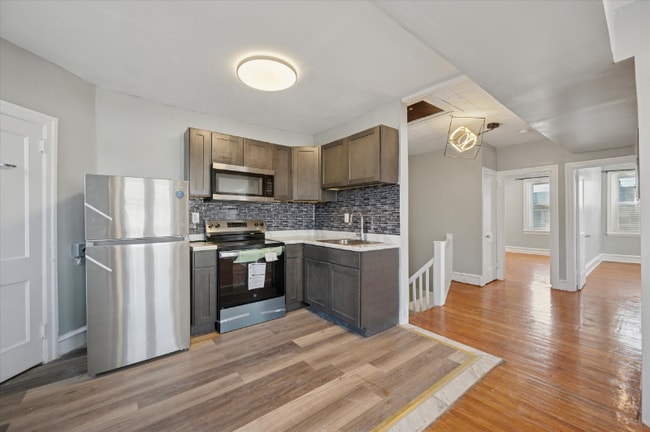 Photo - 1733 67th Ave Apartment