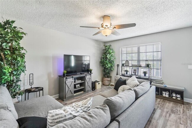 Foto del edificio - 1059 Apollo Beach Blvd