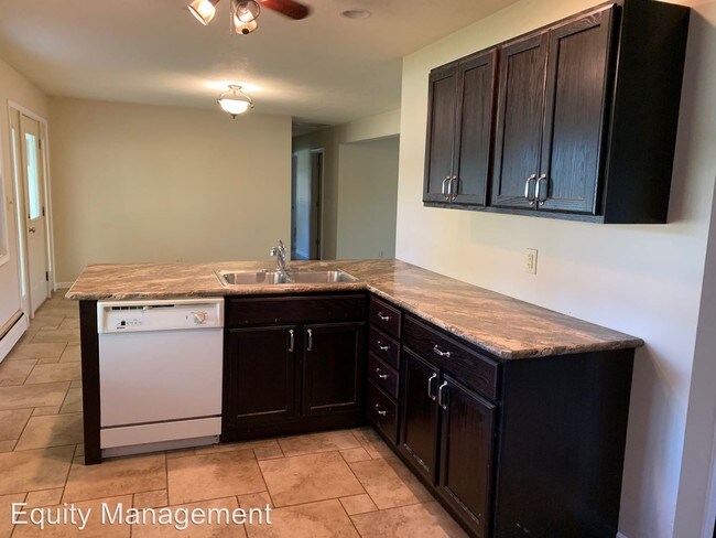 Building Photo - 3 br, 2 bath House - 4659 Fitzgerald