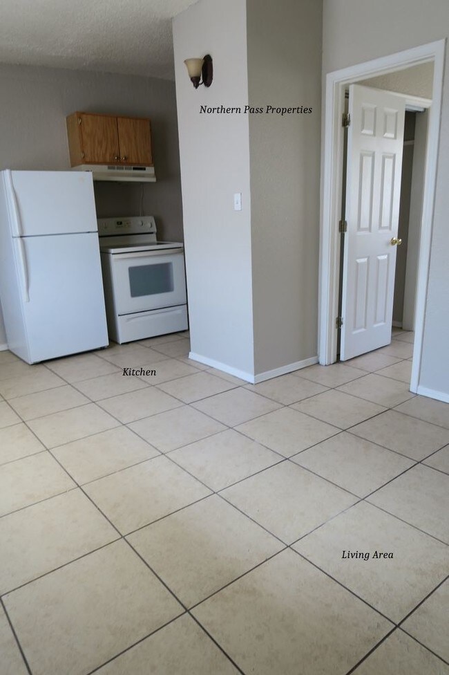 Foto del edificio - Cozy 1 Bedroom Apartment