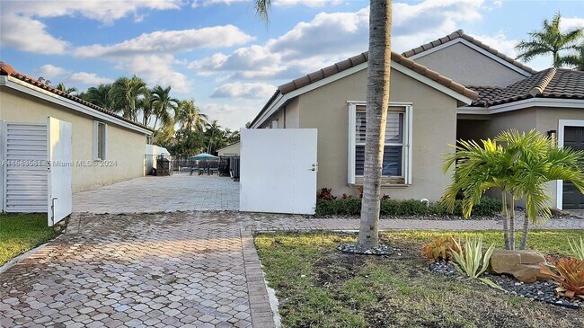 Building Photo - 13296 SW 144th Terrace