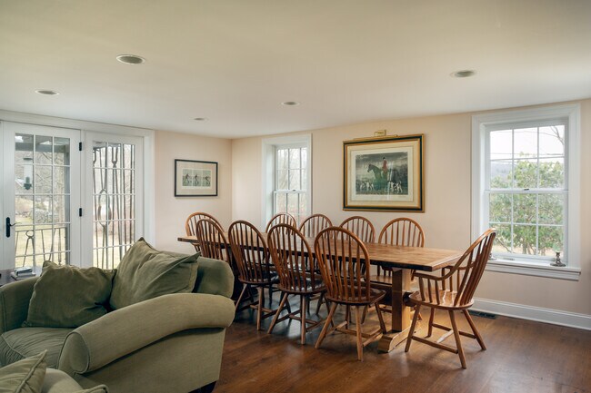 Foto del edificio - 160 Macedonia Rd