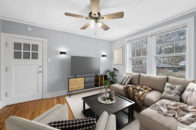 Foto del edificio - 1240 Hawthorne Pl