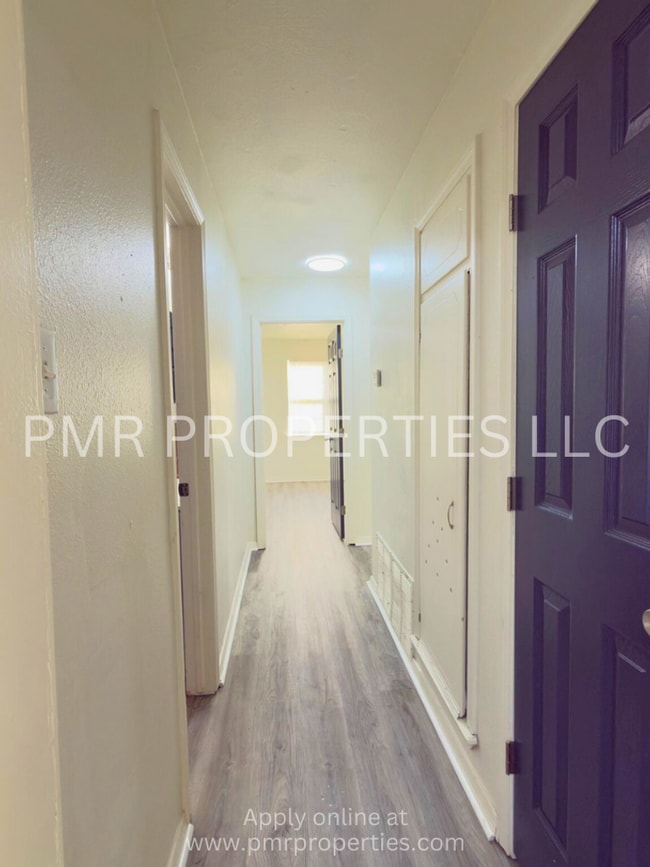 Foto del edificio - 3 Bedrooms / 1.5 Bathroom House