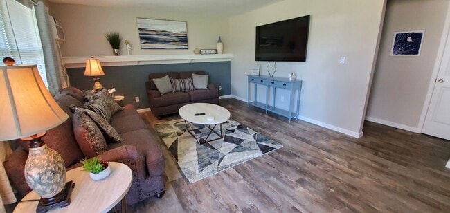 Photo - 219 Maxwell St Apartment