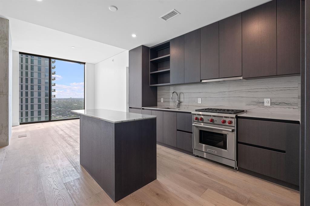 Foto principal - 610 Davis St