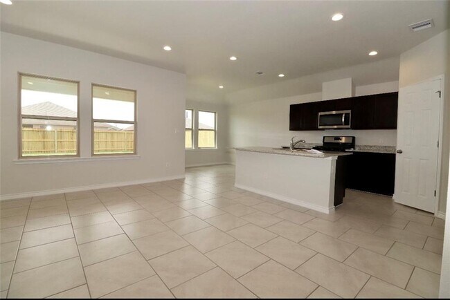 Building Photo - 3937 Jayden Dr