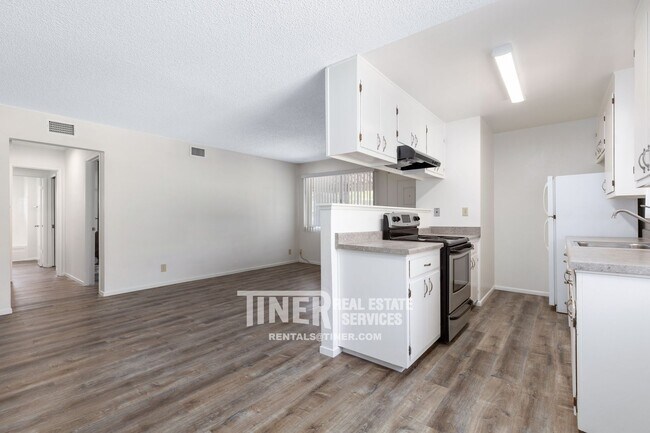 Foto del edificio - 10799 Coloma Rd