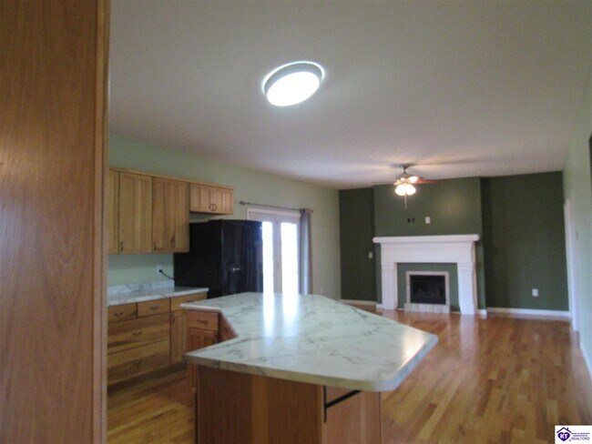 Foto del edificio - 488 Payne Rd