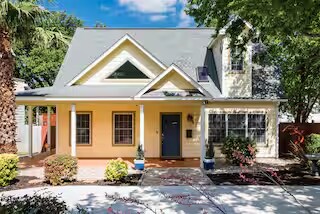 Foto principal - 2350 Wilson St