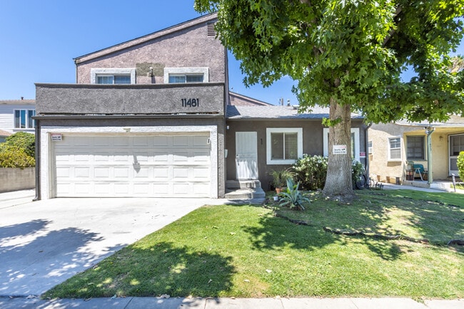Building Photo - 11481 Cumpston St