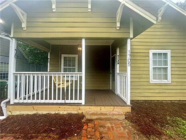 Foto del edificio - 1705 Evans Dr SW