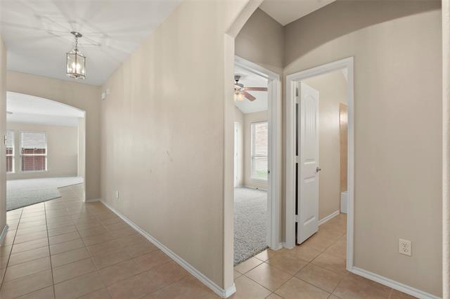 Building Photo - 1703 Twin Hills Way